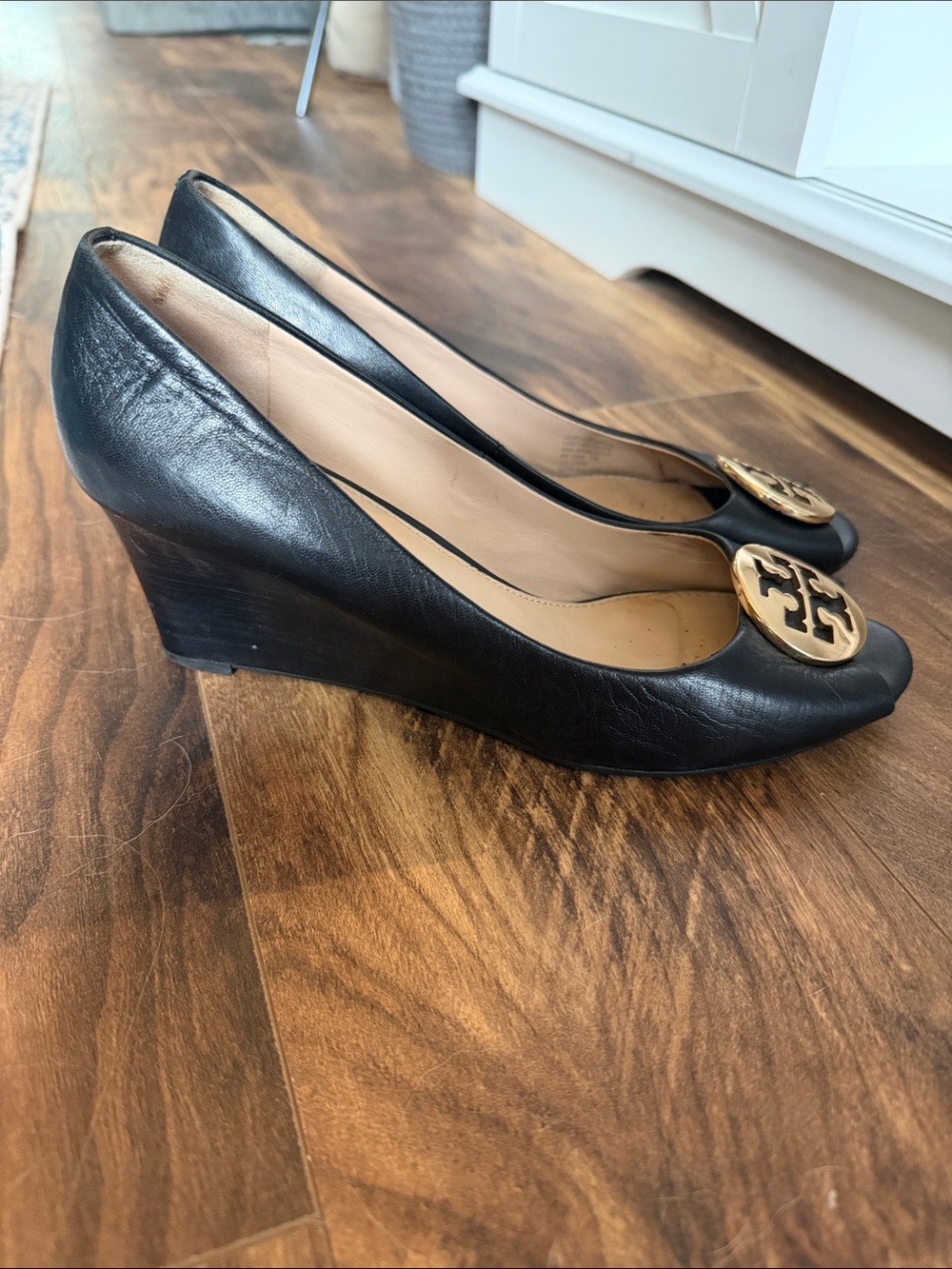 Tory Burch Black Leather Peep-Toe Heels with Gold Logo Medallions - Picture 2 of 3